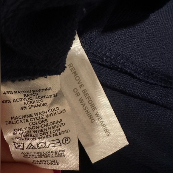 Lou & Grey Signaturesoft Lite Crossover Pocket Dress - Picture 6 of 11